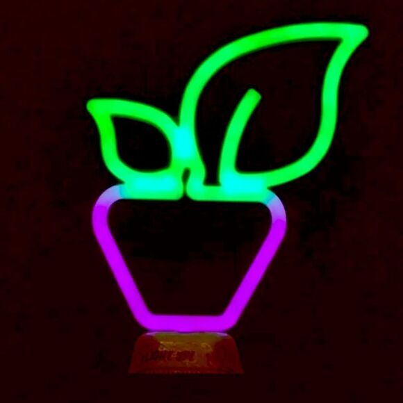 Light Up Potted Plant Nightlight - Picture 1 of 2